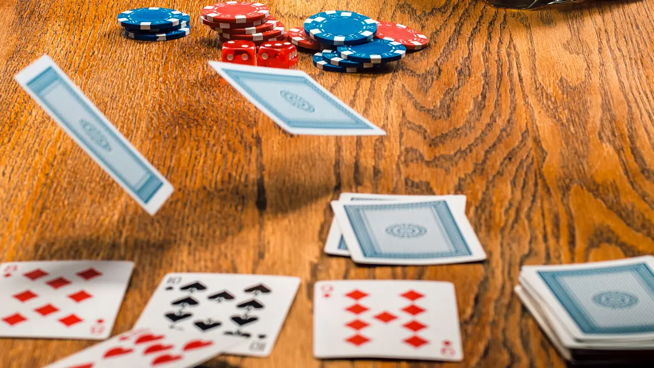 Моменти для фолду у покері Моменти для фолду у покері