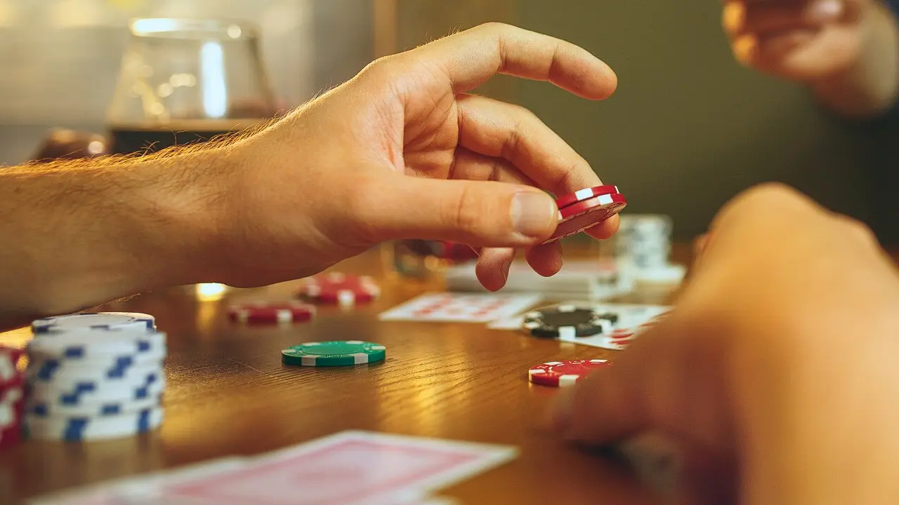 Стратегия использования 3-бет в покере Стратегия использования 3-бет в покере