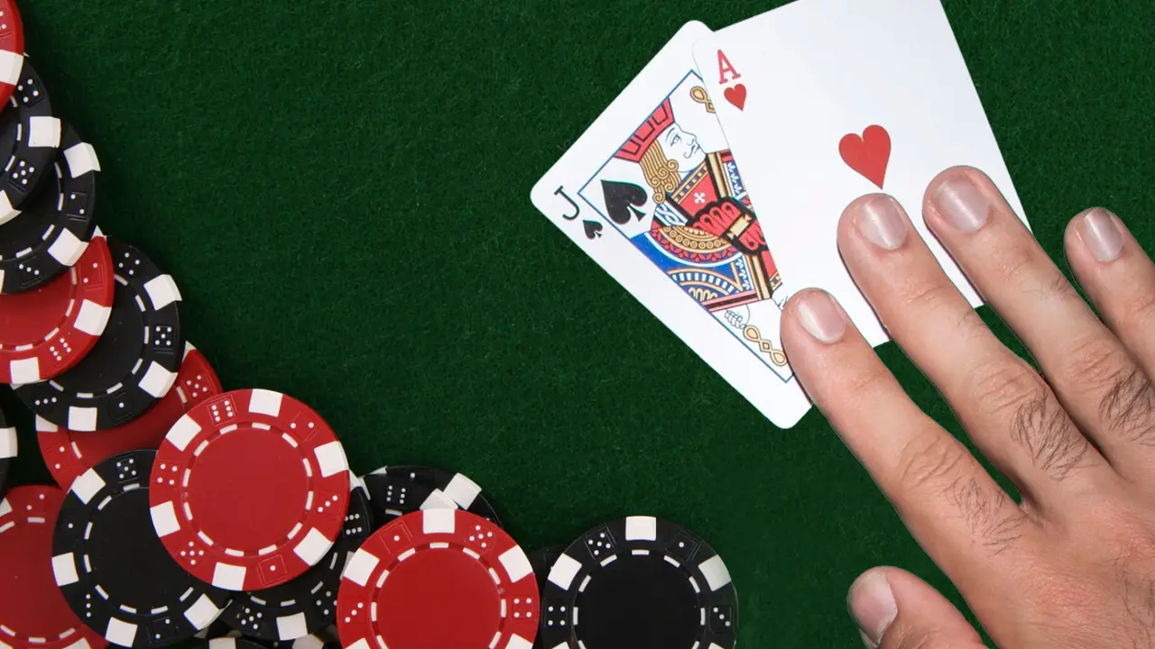 Як розігрується піт у покері Як розігрується піт у покері